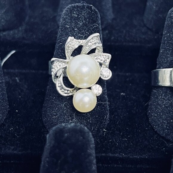 Lot Of 6 Silver Tone And Faux Pearl Statement Rings (R454) - Picture 2 of 13